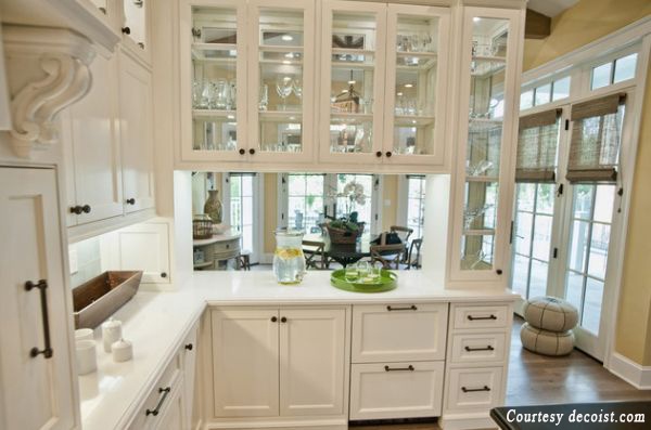 Glass-front-kitchen-cabinets-decoist.jpg