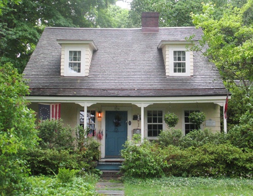 Historical Ridgefield CT home is timeless, with a more modern addition on the back.