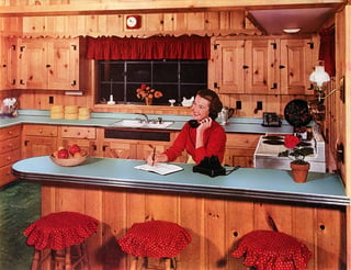 formica_1952_kitchen_retrorenovation_bkjpyn.jpg