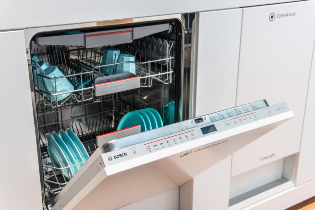 Bosch-Dishwashers-3-Reasons-Why-They-Are-the-Best-1024x683