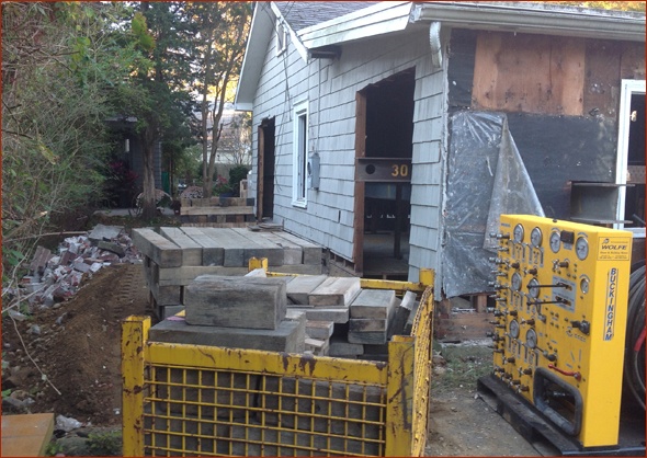 hydraulics for lifting home