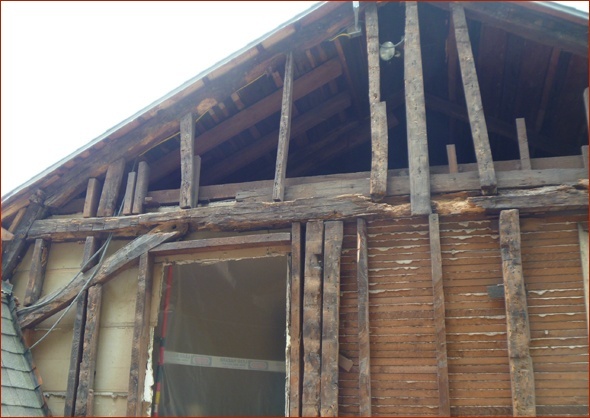 rot discovered on the front of this Connecticut antique home.