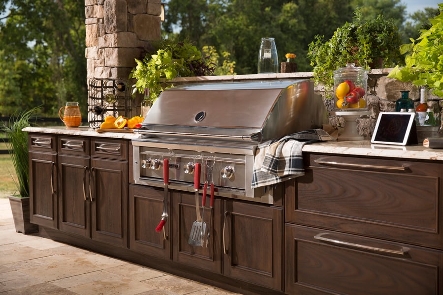 What's Hot: TREX Outdoor Cabinets